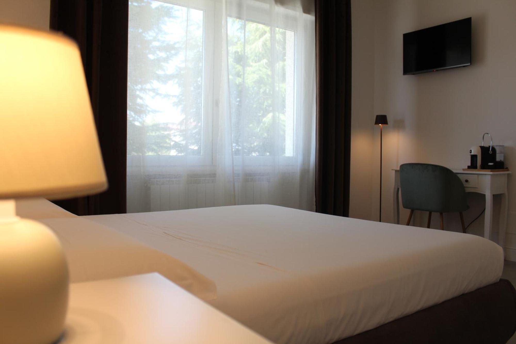 Villa Forte Salvi - Rooms Peschiera del Garda Esterno foto