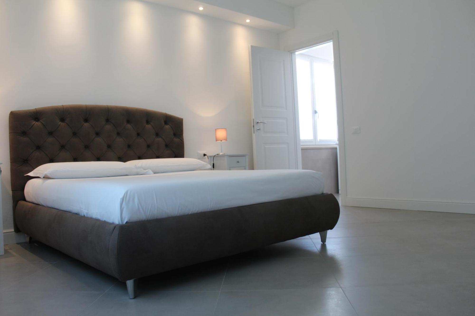Villa Forte Salvi - Rooms Peschiera del Garda Esterno foto
